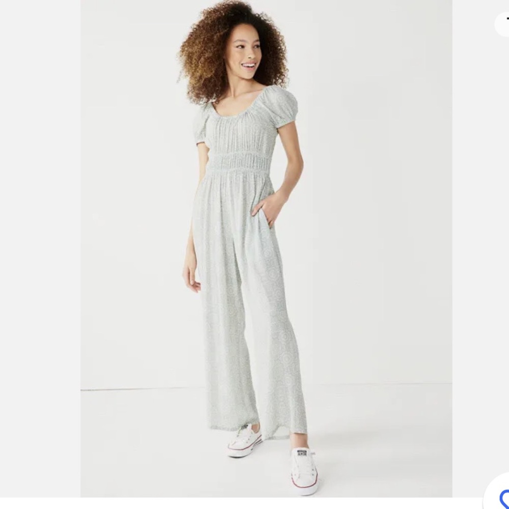 Rewind XS Smocked Waist Jumpsuit Mint Green